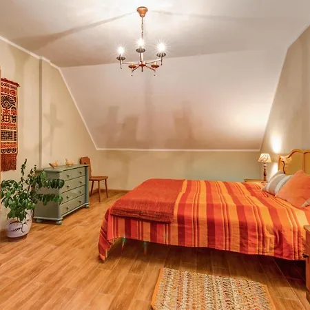 Pet Friendly In Wygon With Kitchen