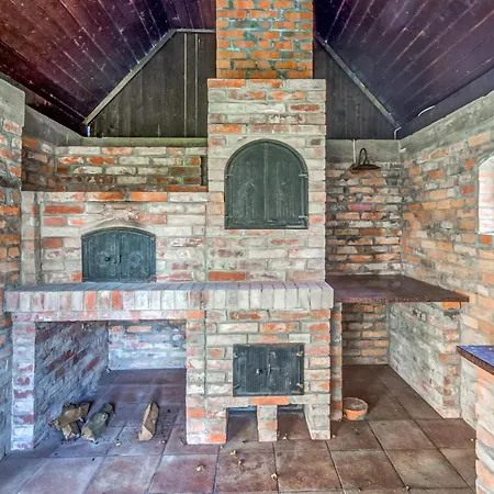Pet Friendly In Wygon With Kitchen *